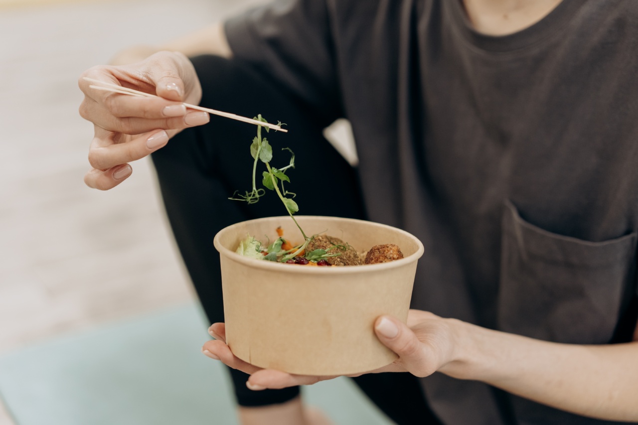 Healthy Eating for Hormonal Balance: 5 Foods Women Must Include