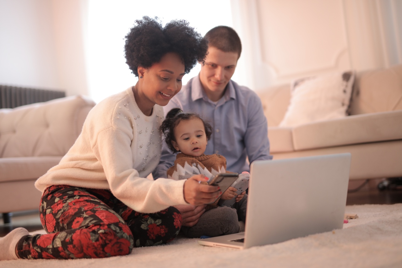 The happiness of children is unaffected by their family type
