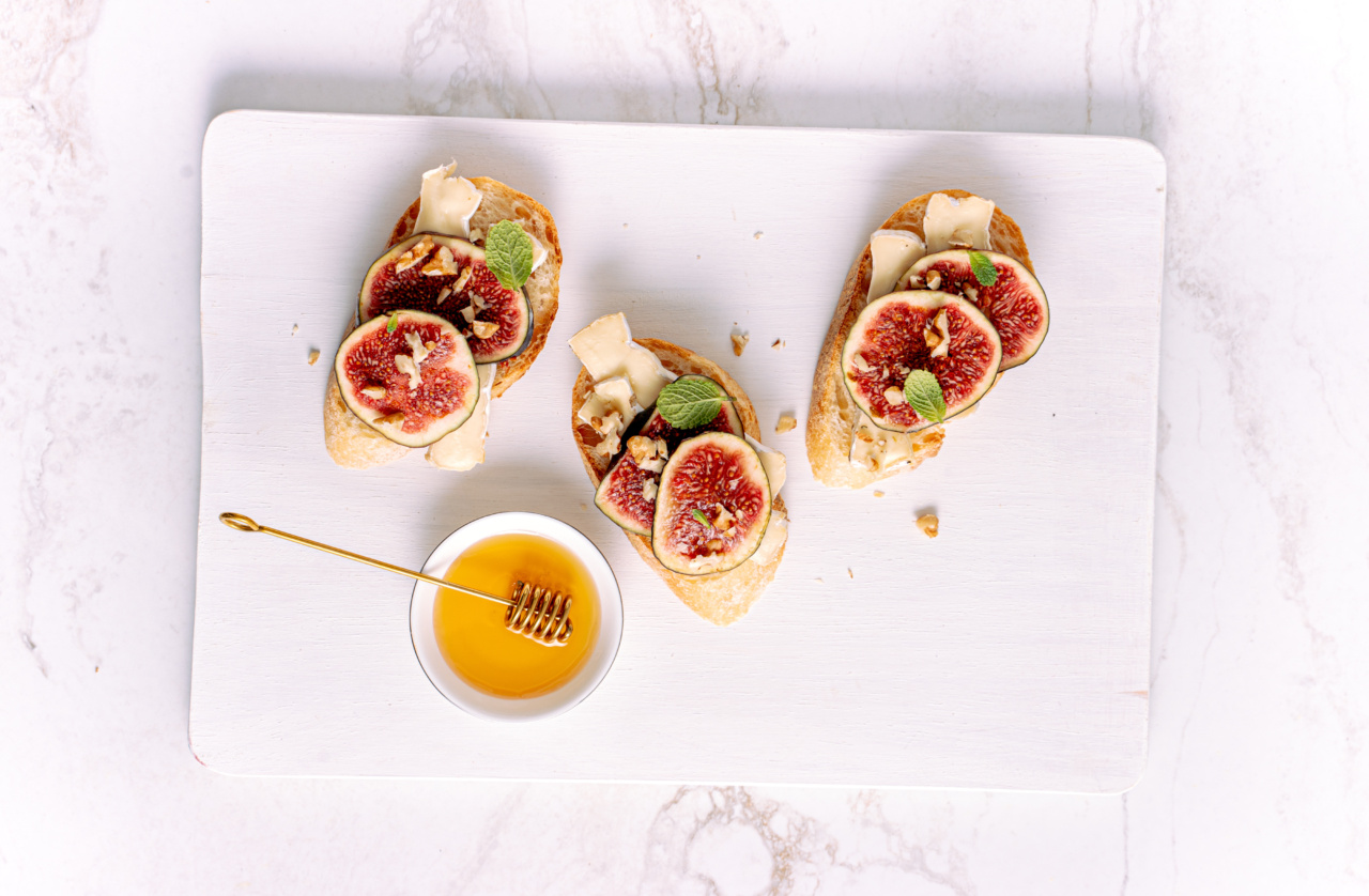 Is honey consumption permissible when dieting?
