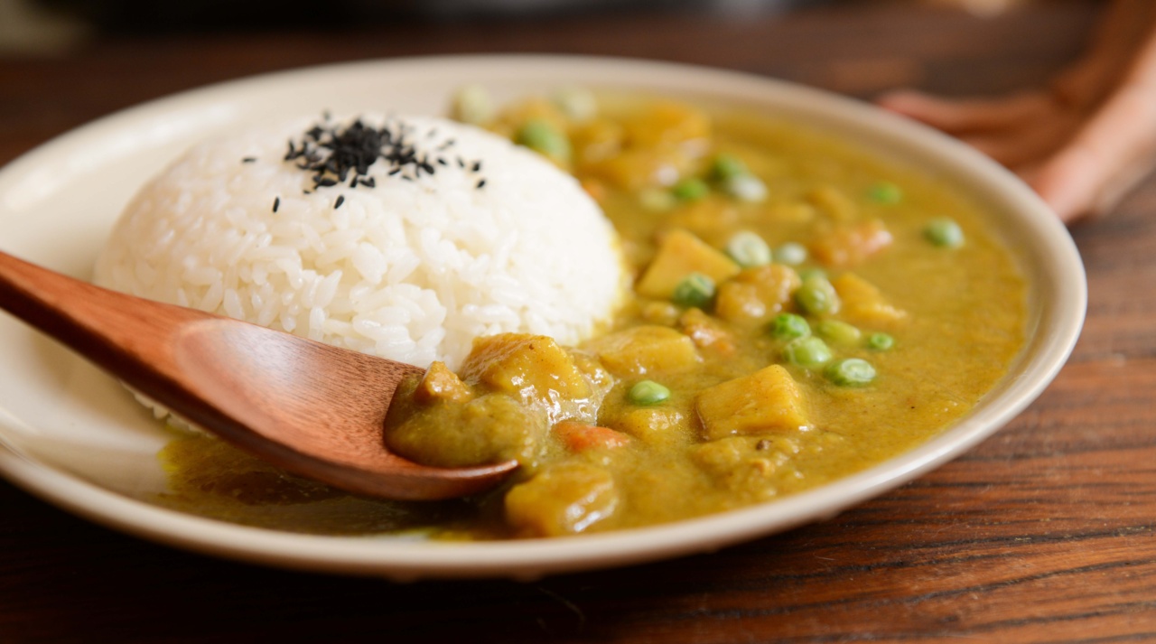 Simple Chicken and Rice Soup with Carrots