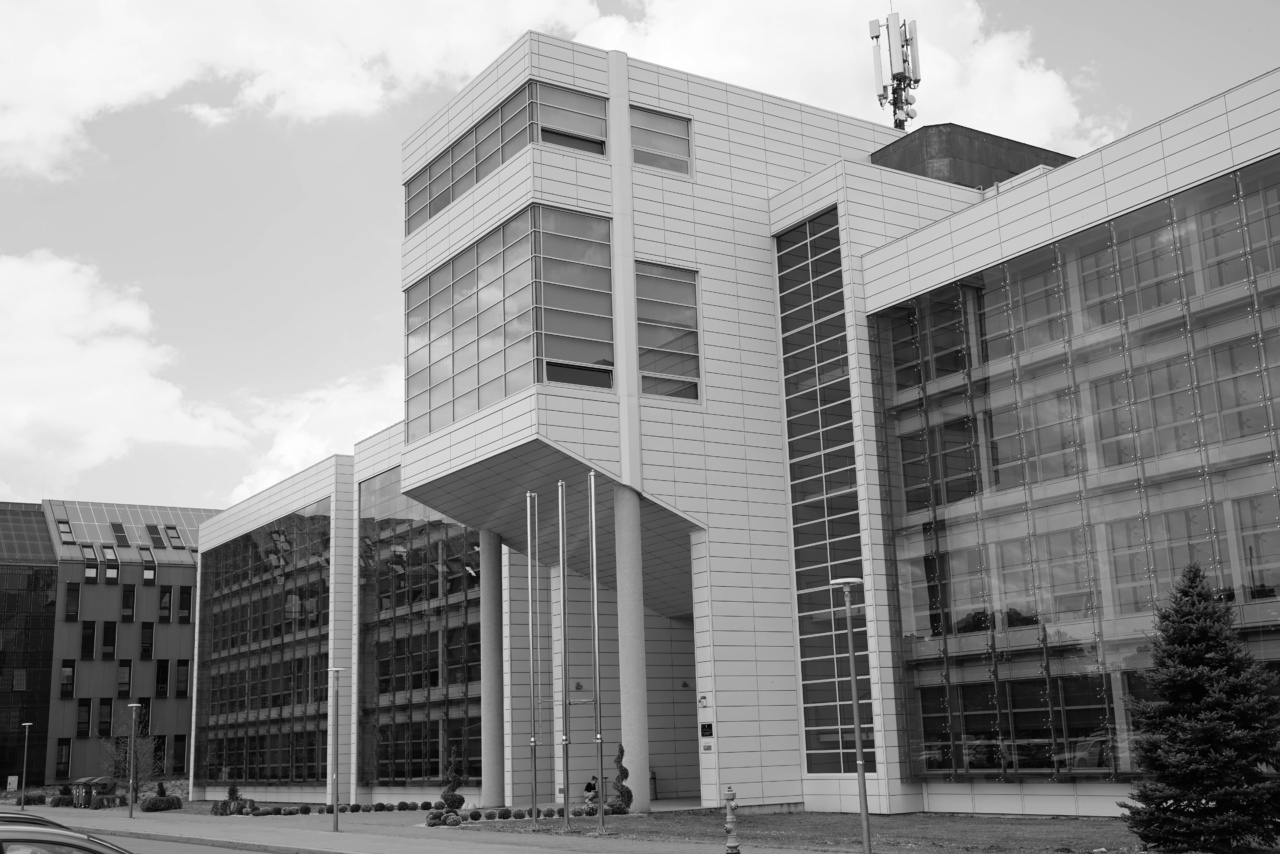 Breaking Up the HQ: How to Convert a Headquarters of Headquarters to Individual Offices
