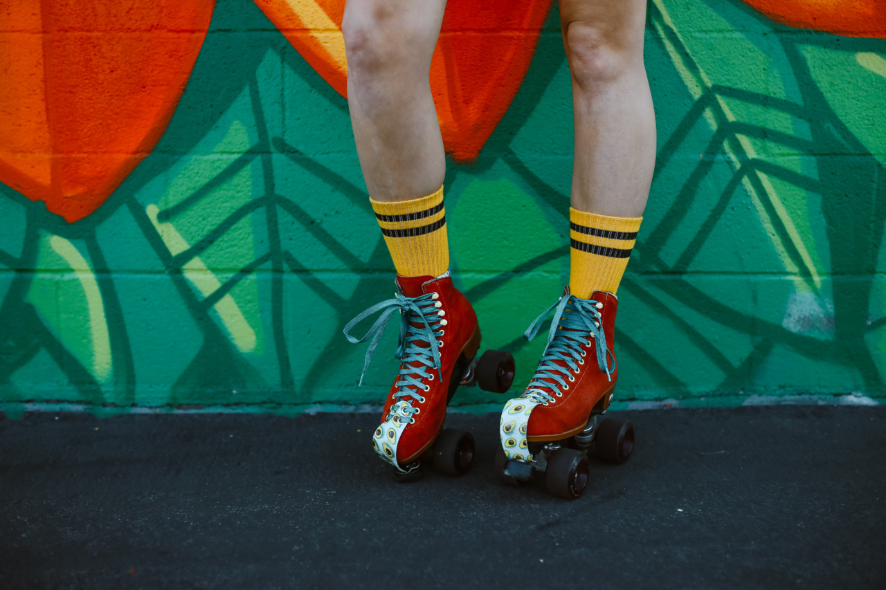 Do your knees suffer? These shoes provide relief.