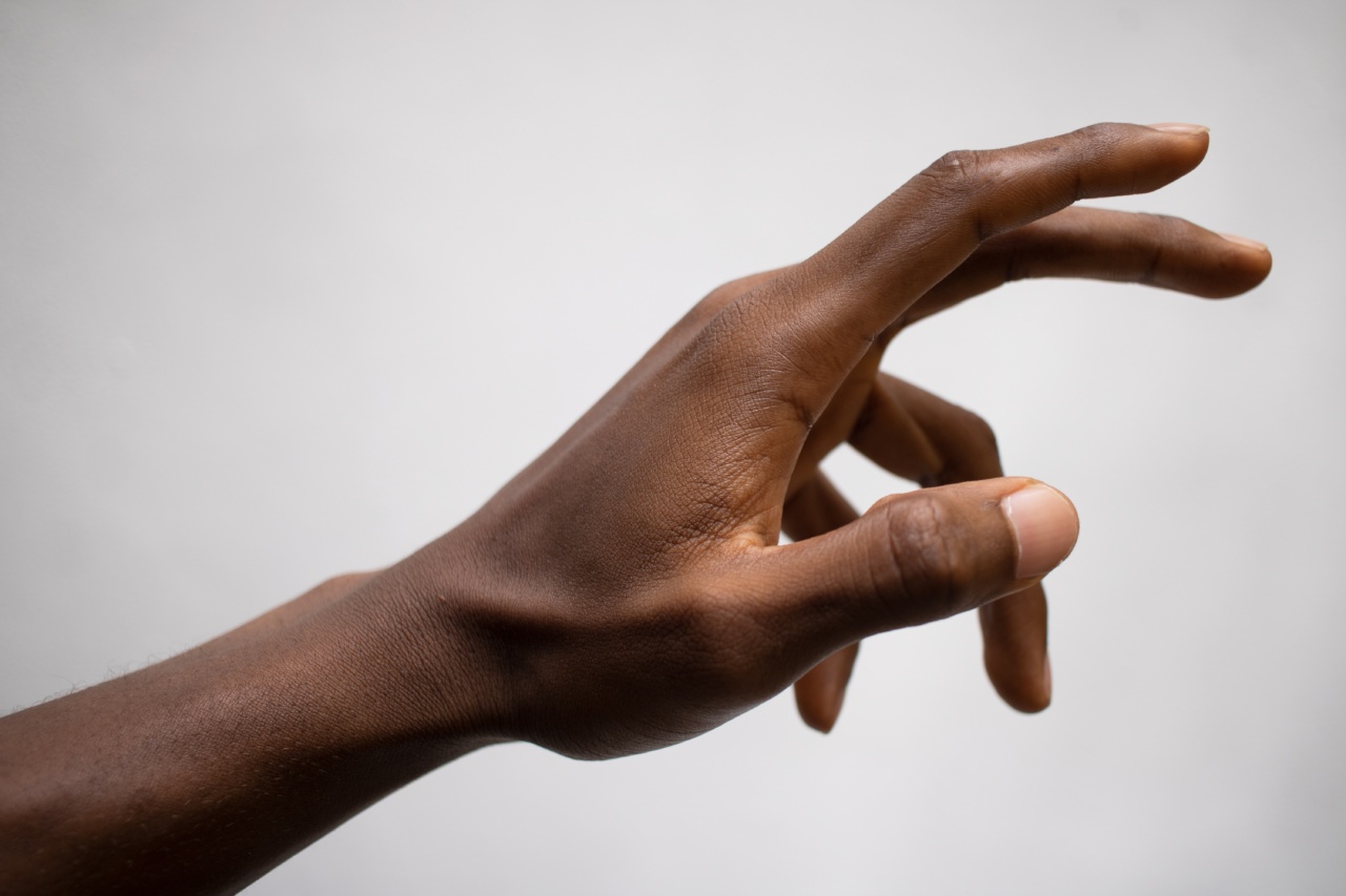 What does nail biting indicate about your personality?