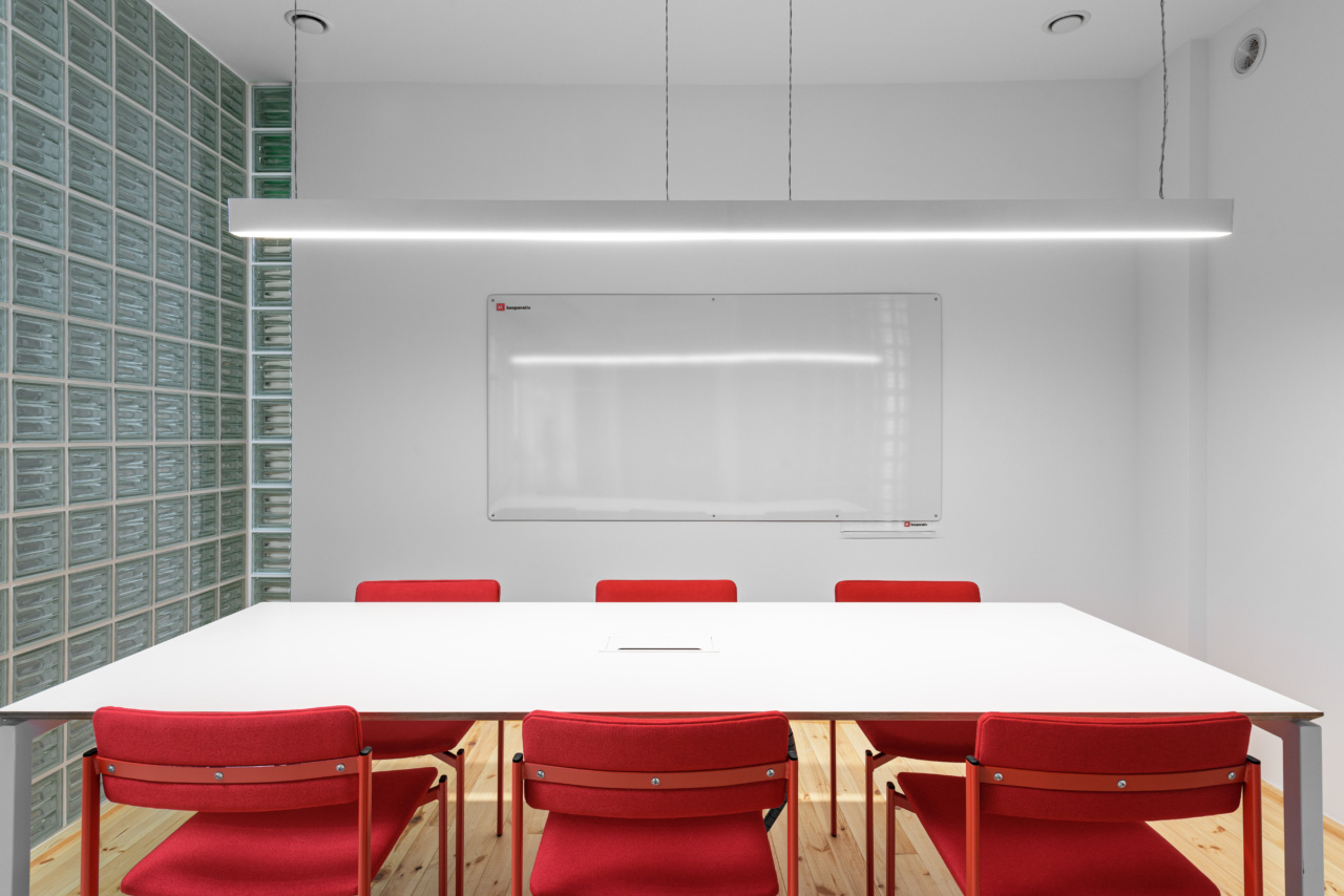 30 simple changes to make your office chair more ergonomic