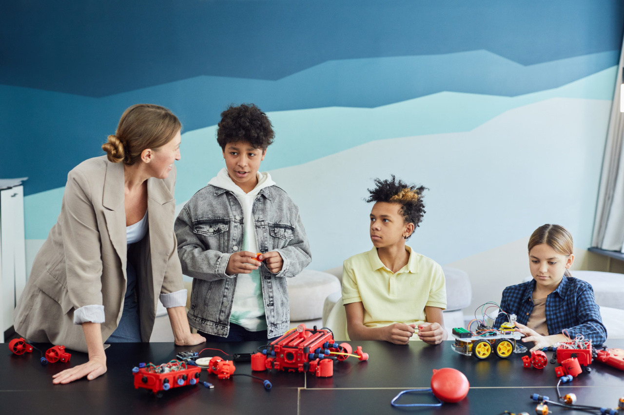 Robotics and Spine Surgery: The Perfect Team