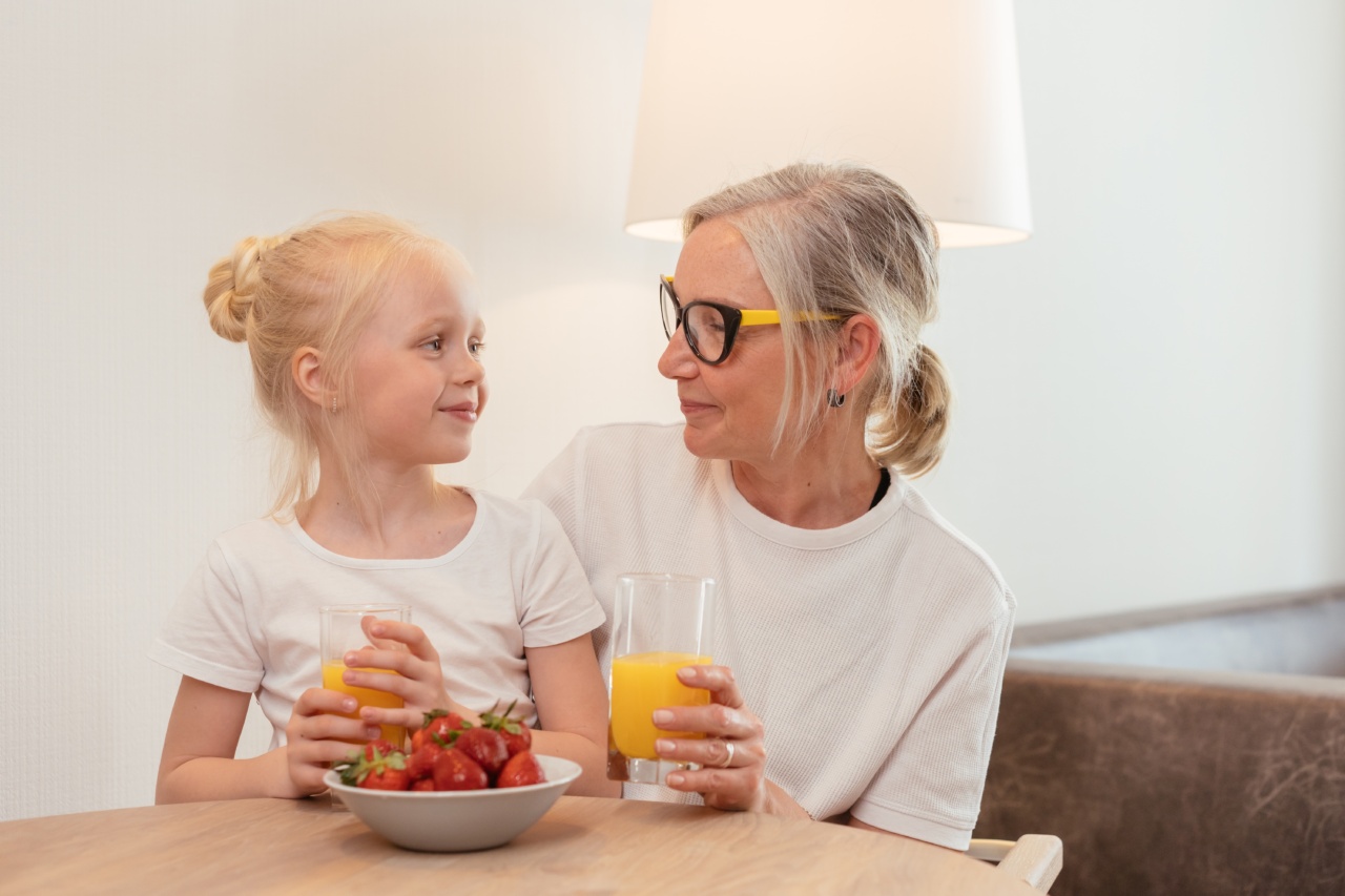 When is it safe for children to start drinking juice?