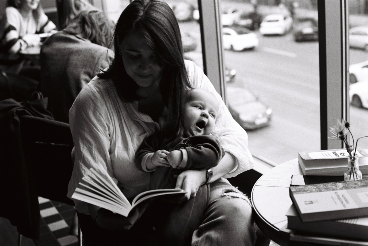 How Reading to Your Baby Can Pay Off in the Long Run
