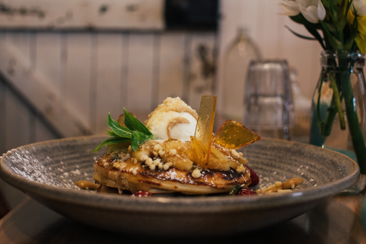 The Recipe of the Day: Peach Cobbler with Vanilla Ice Cream