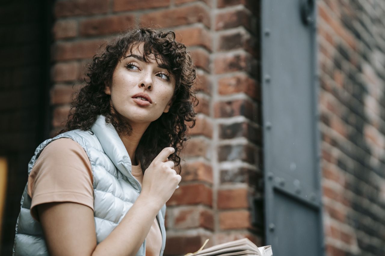 Analysis: How Men’s Educational Credentials Affect Women’s Romantic Interest