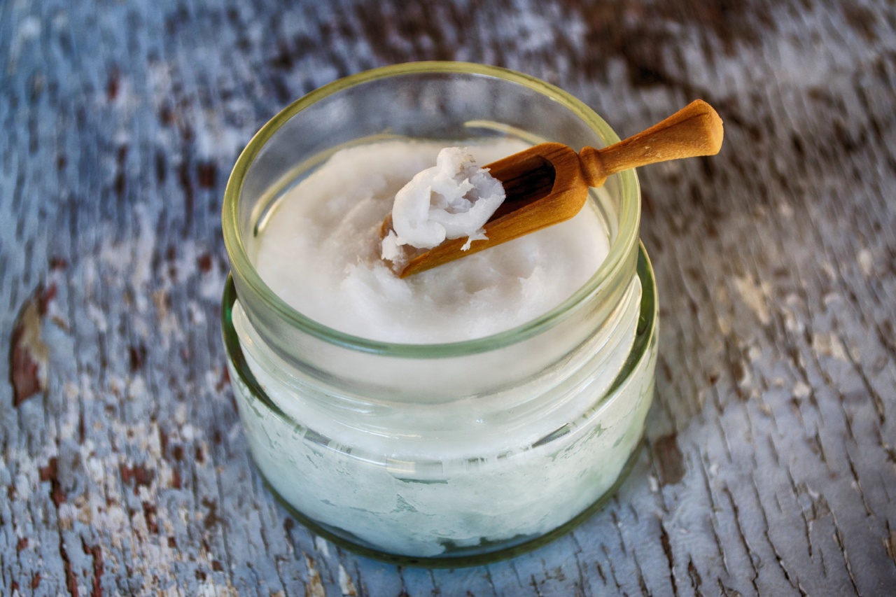 Erase wrinkles with coconut oil