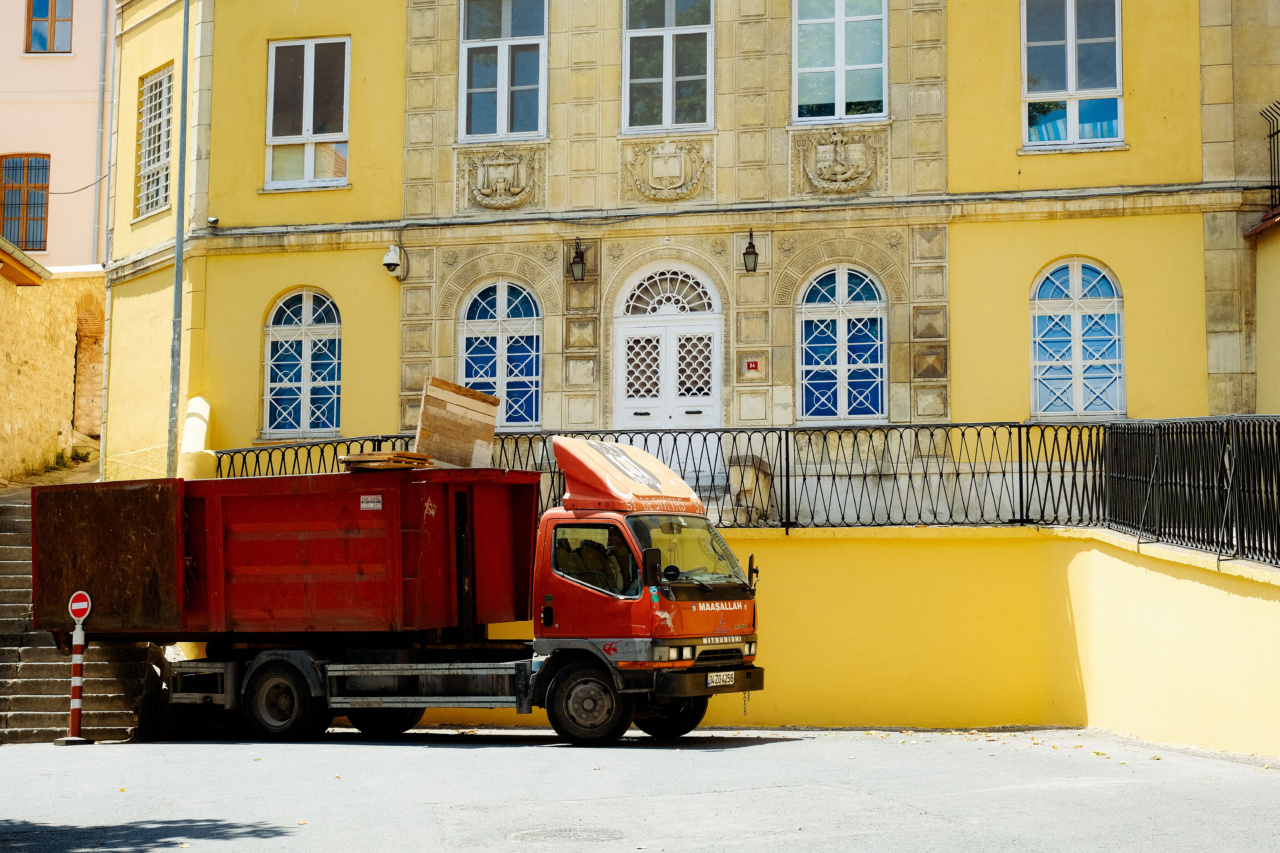 SYRIZA Blocks Makri for KNTH Transportation
