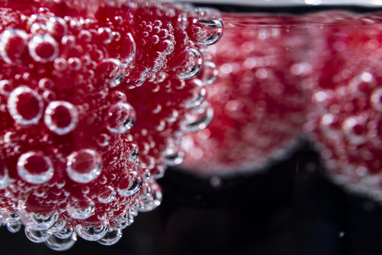 Bubbles and Berries: The Perfect Pairing