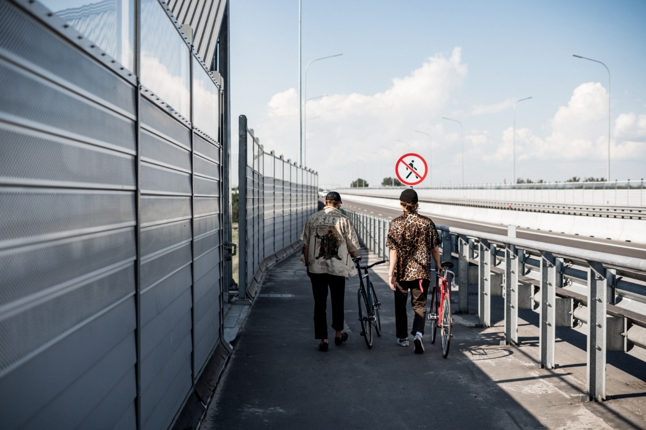 Biking vs. walking: Which is more beneficial?