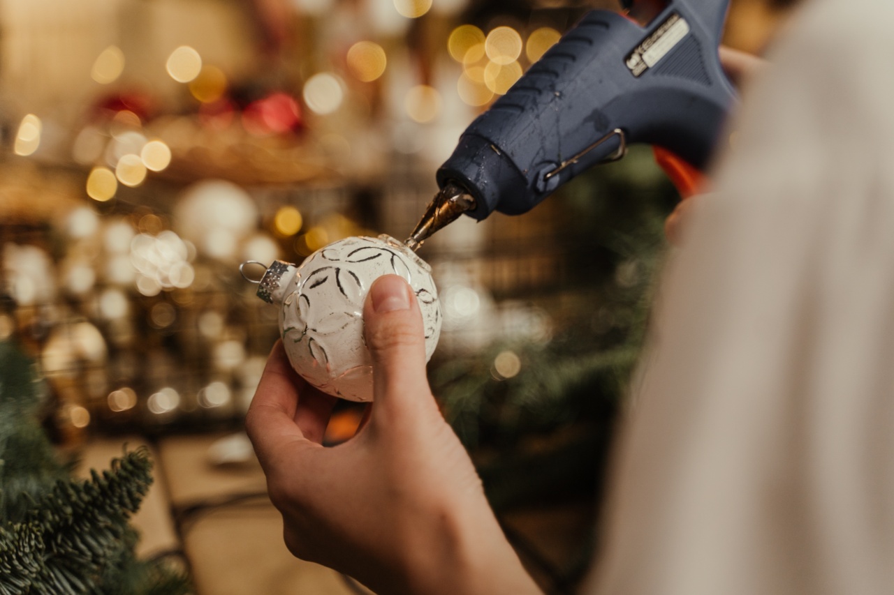 New Year: Sticking To Your Resolutions Like Glue
