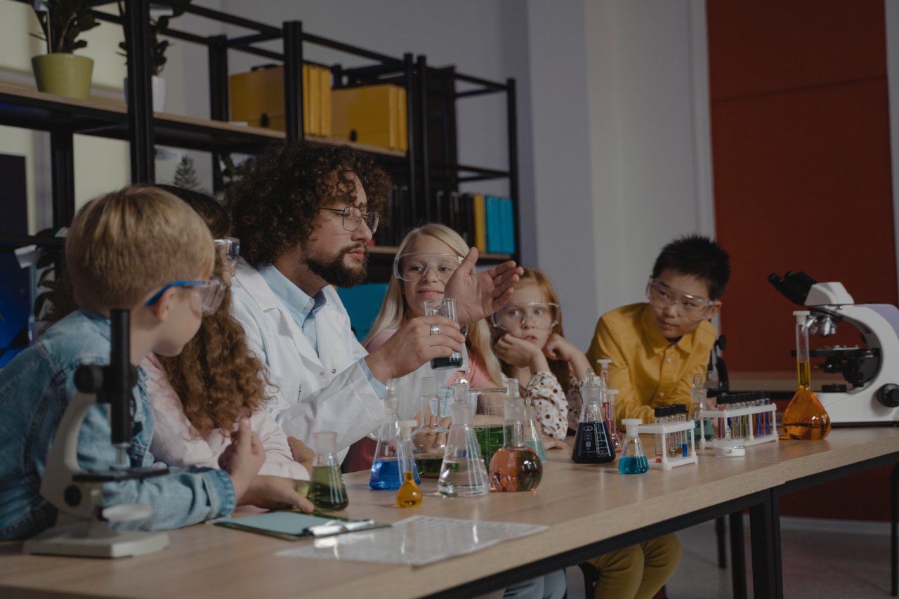 The 10 Craziest Psychological Experiments That Should Never Have Happened