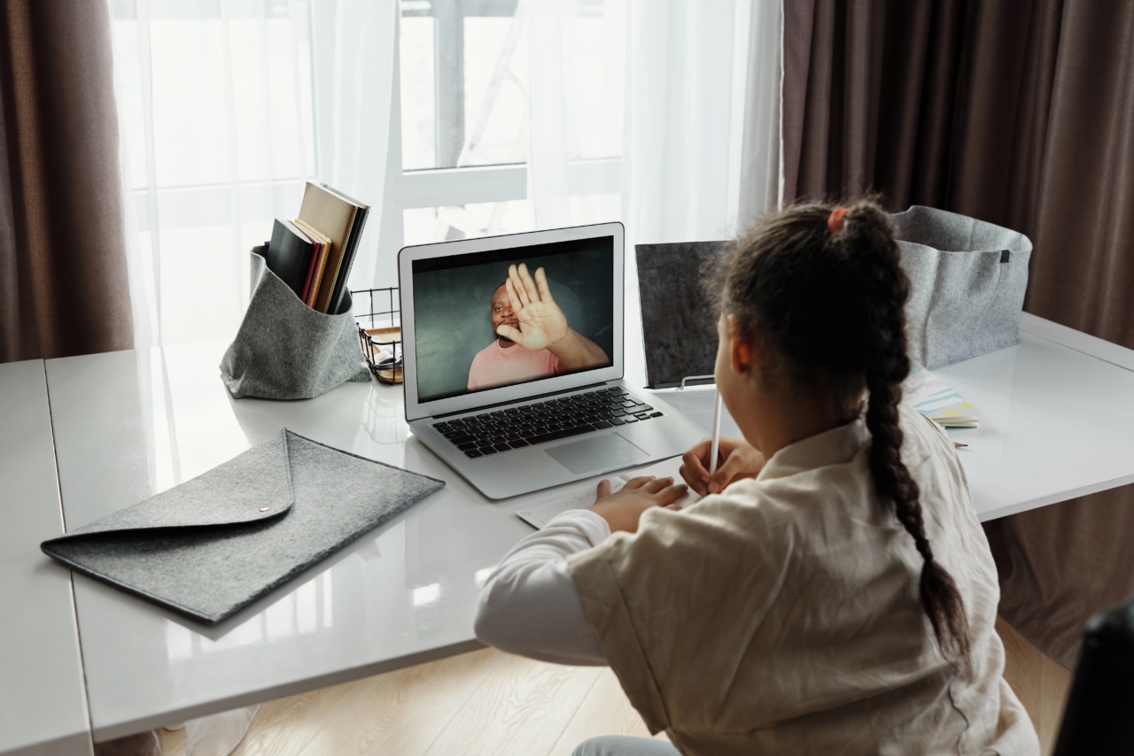 30 ways to keep your child safe on the internet