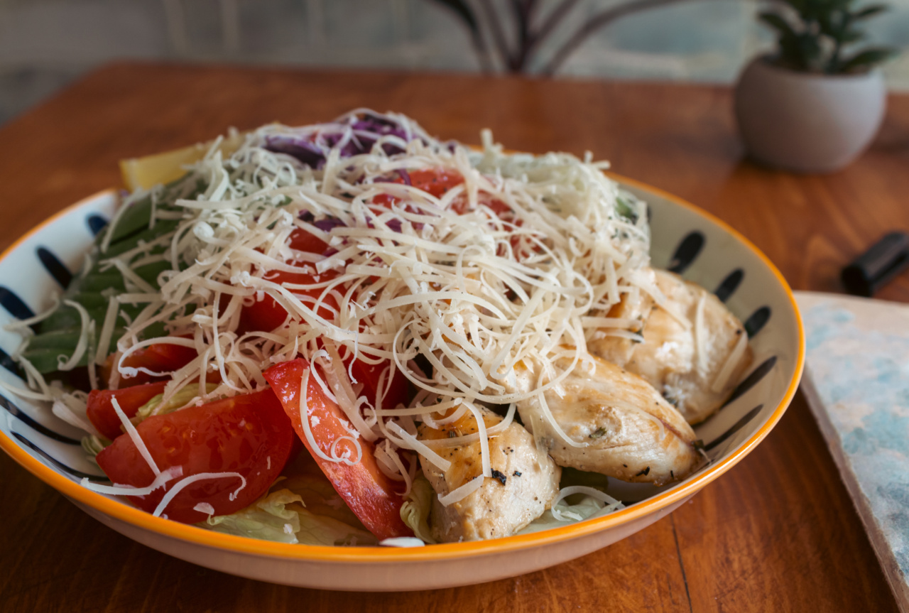 Classic Tyros Salad with Grilled Chicken