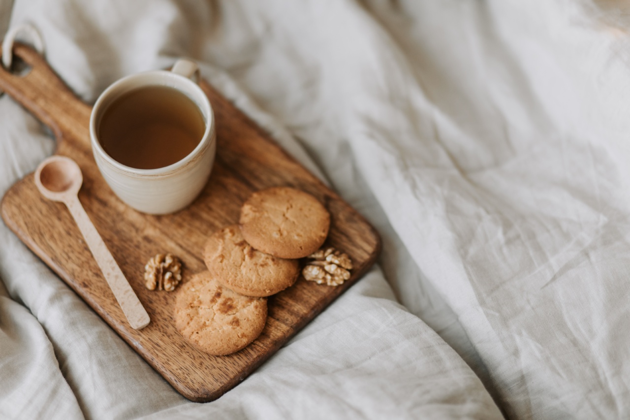30 Foods to Avoid Before Hitting the Sheets