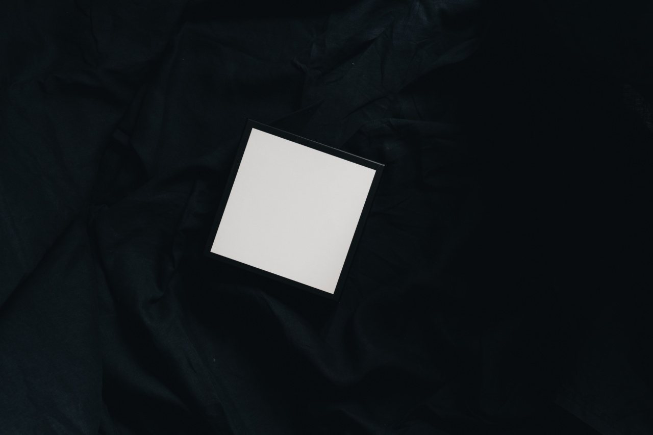 Pimples and Black Spots: Knowing the Difference