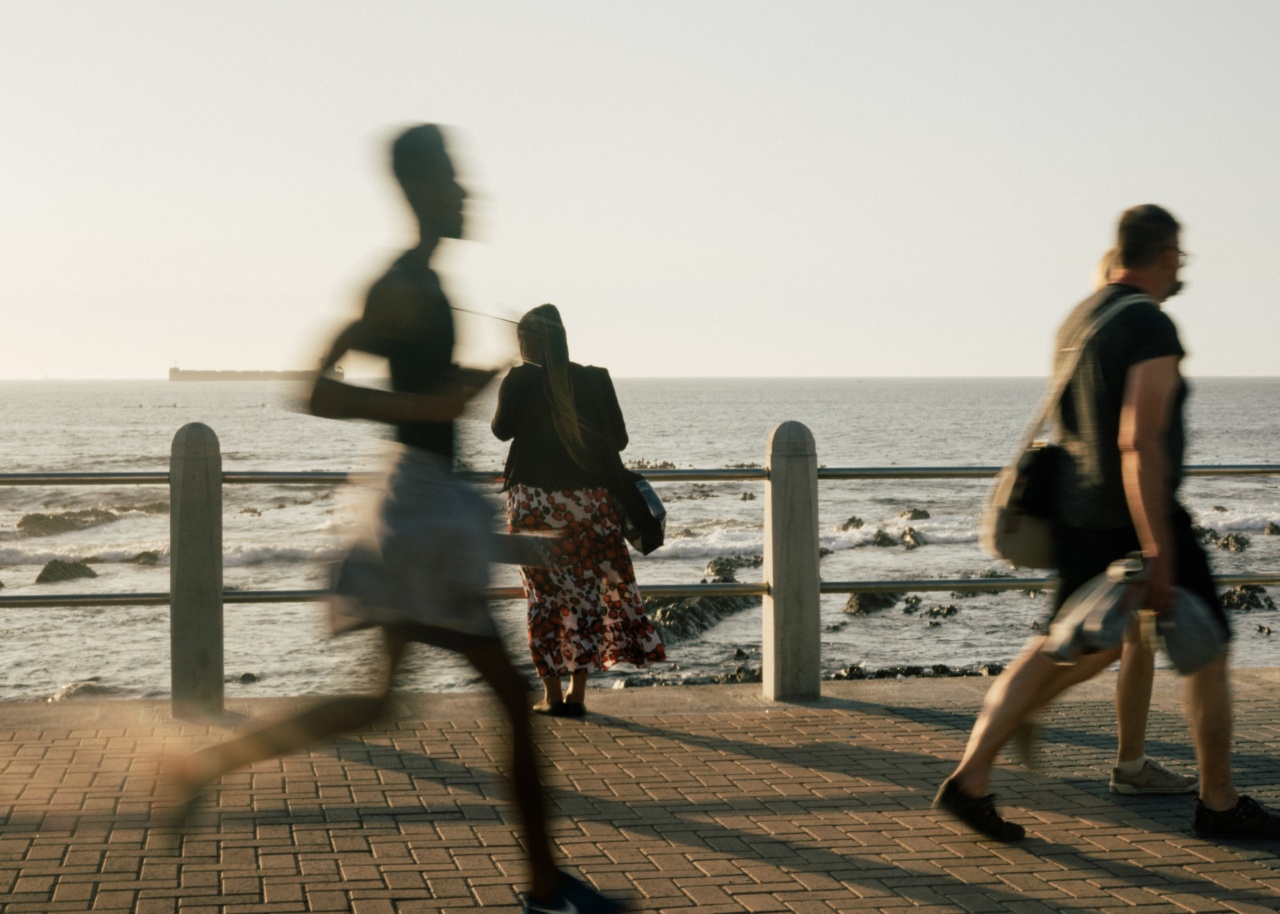 Walking and Running Safety Tips for Evening Workouts