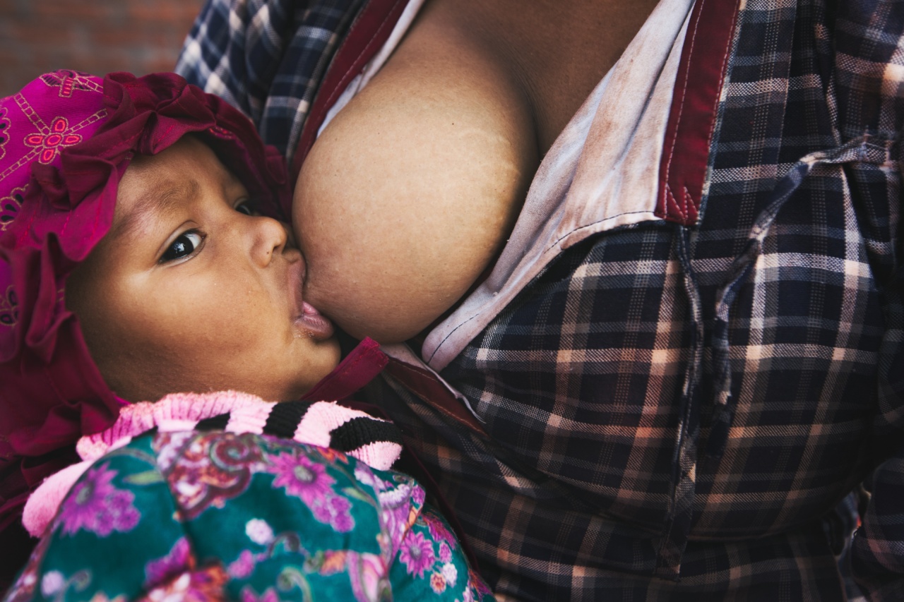 What is colostrum? Benefits of breastfeeding for infants