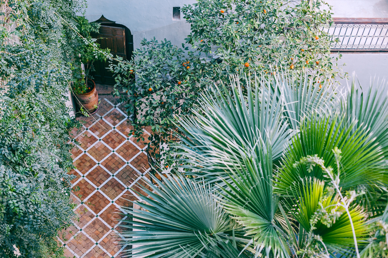 How long does watermelon stay fresh at different temperatures?