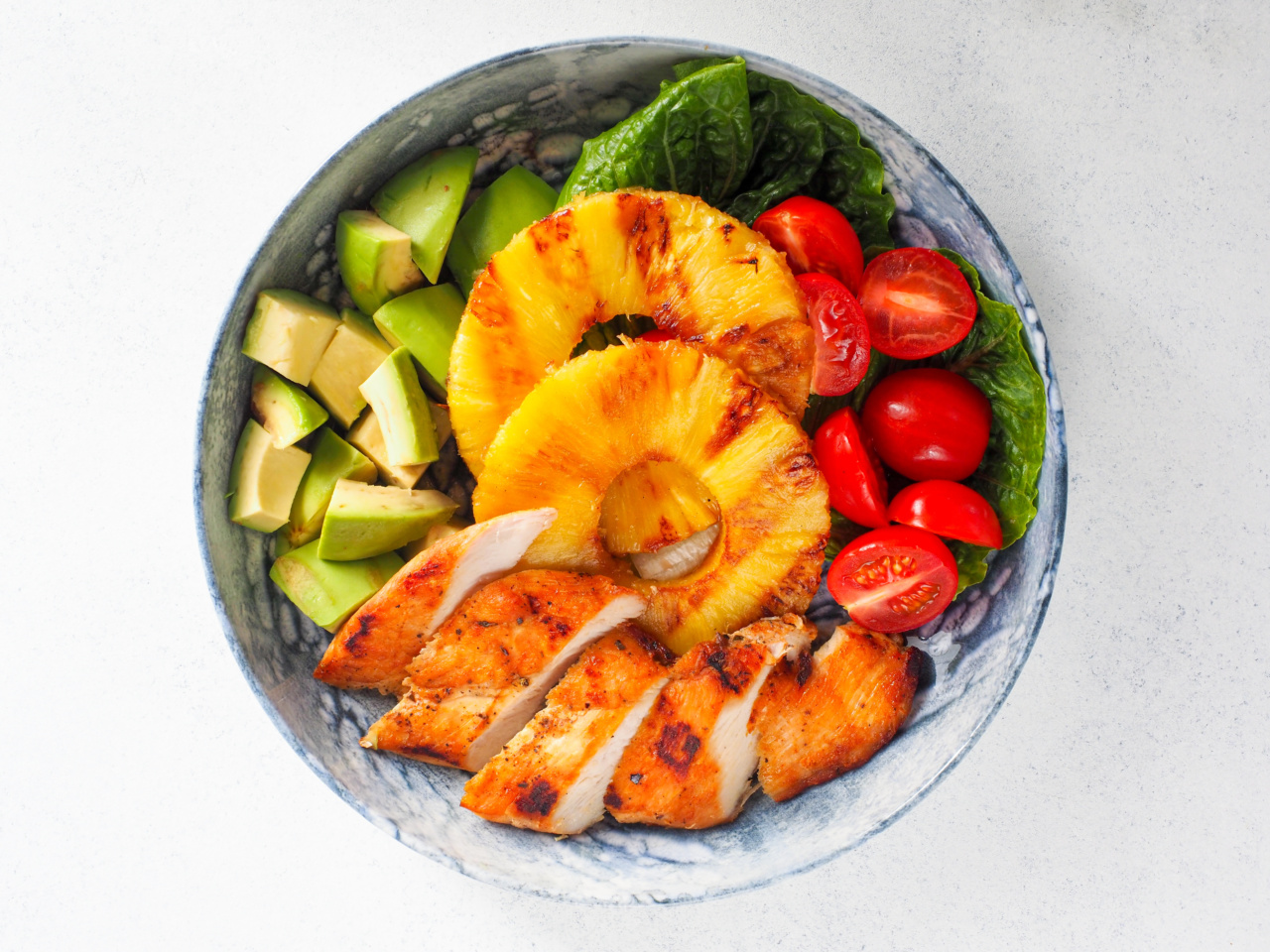 The health benefits of adding pineapple to your plate