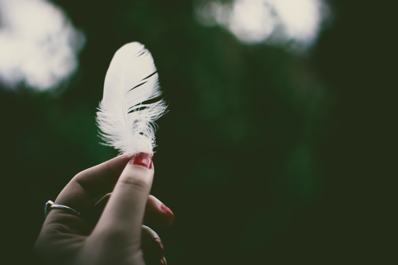 What does it mean if your little finger is longer than your ring finger?