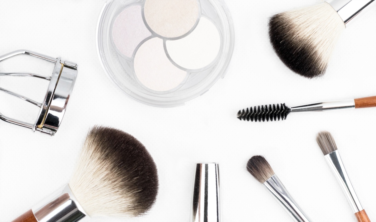Refresh your makeup brushes now!