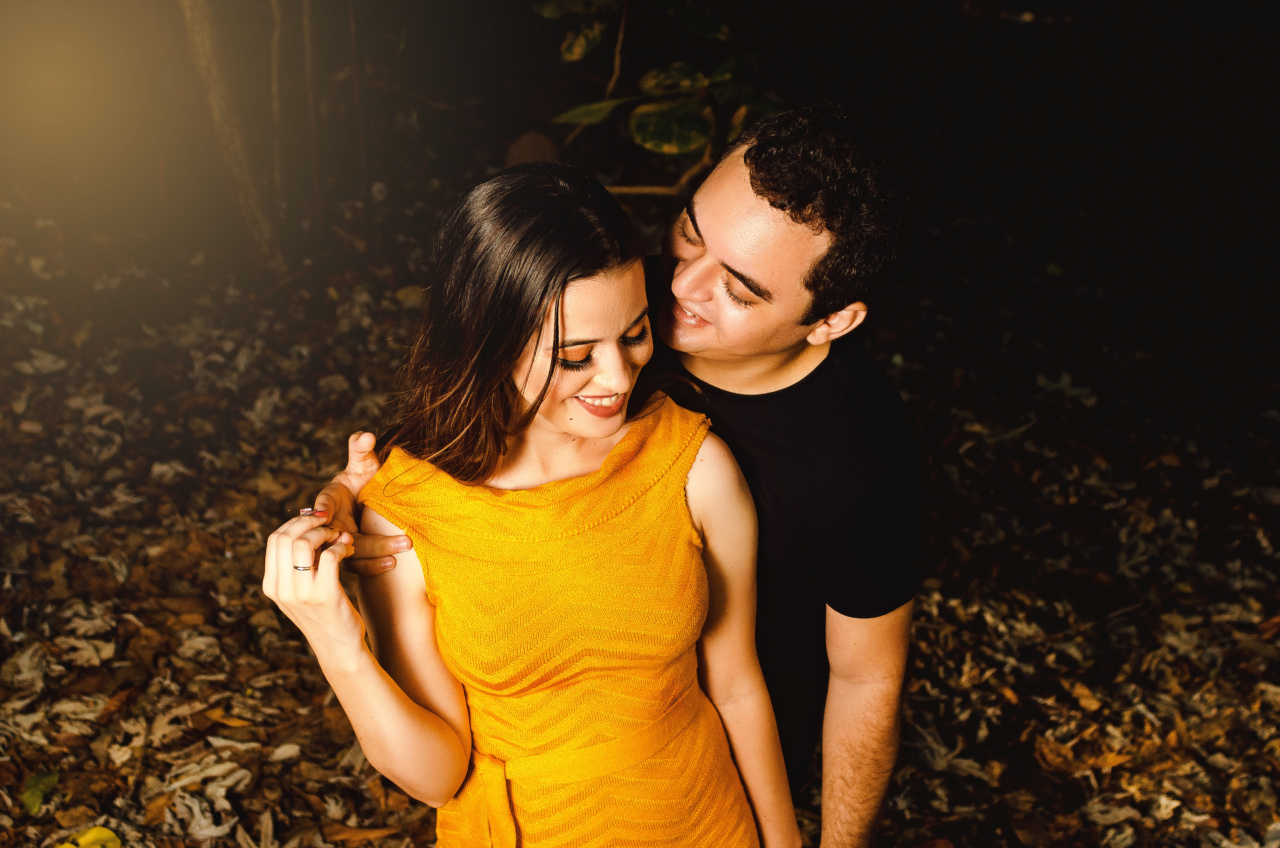 Flirting 101: 8 Easy Tips to Make Him Fall for You