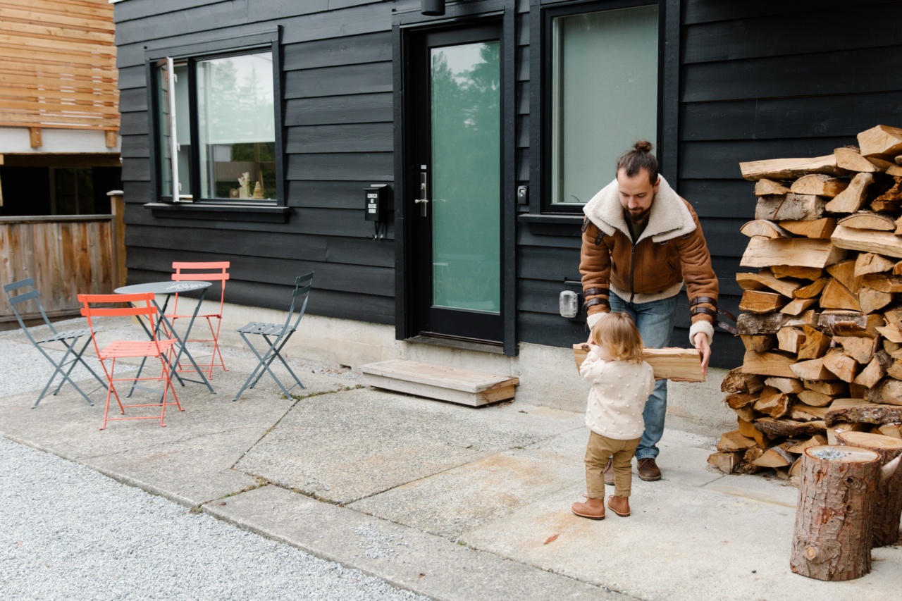 Ways to communicate with children after a natural disaster