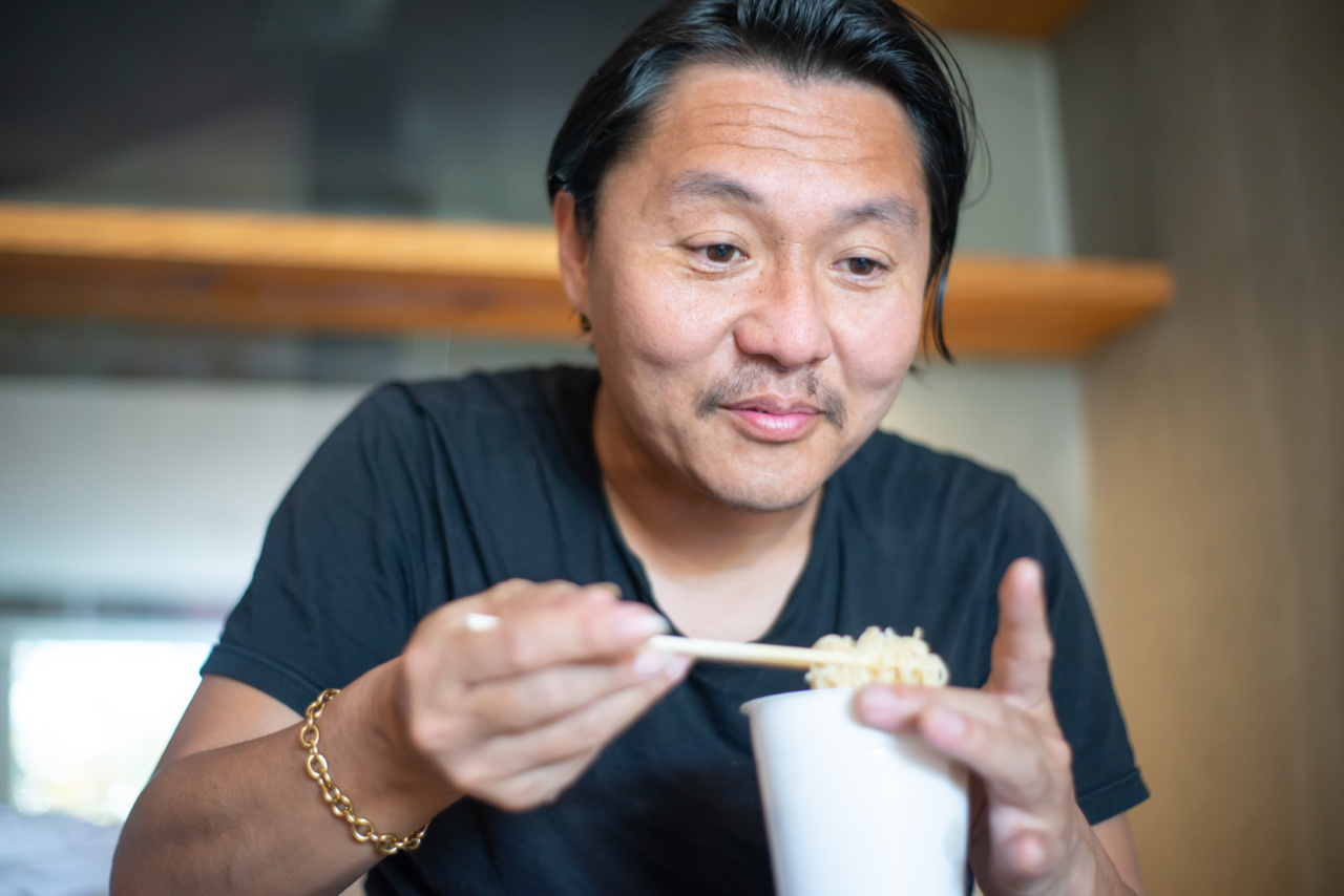 Unlocking the secret to French and Japanese moderation in eating