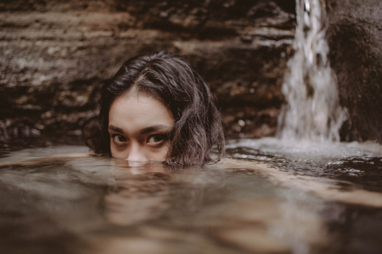 Causes of hair discoloration after swimming