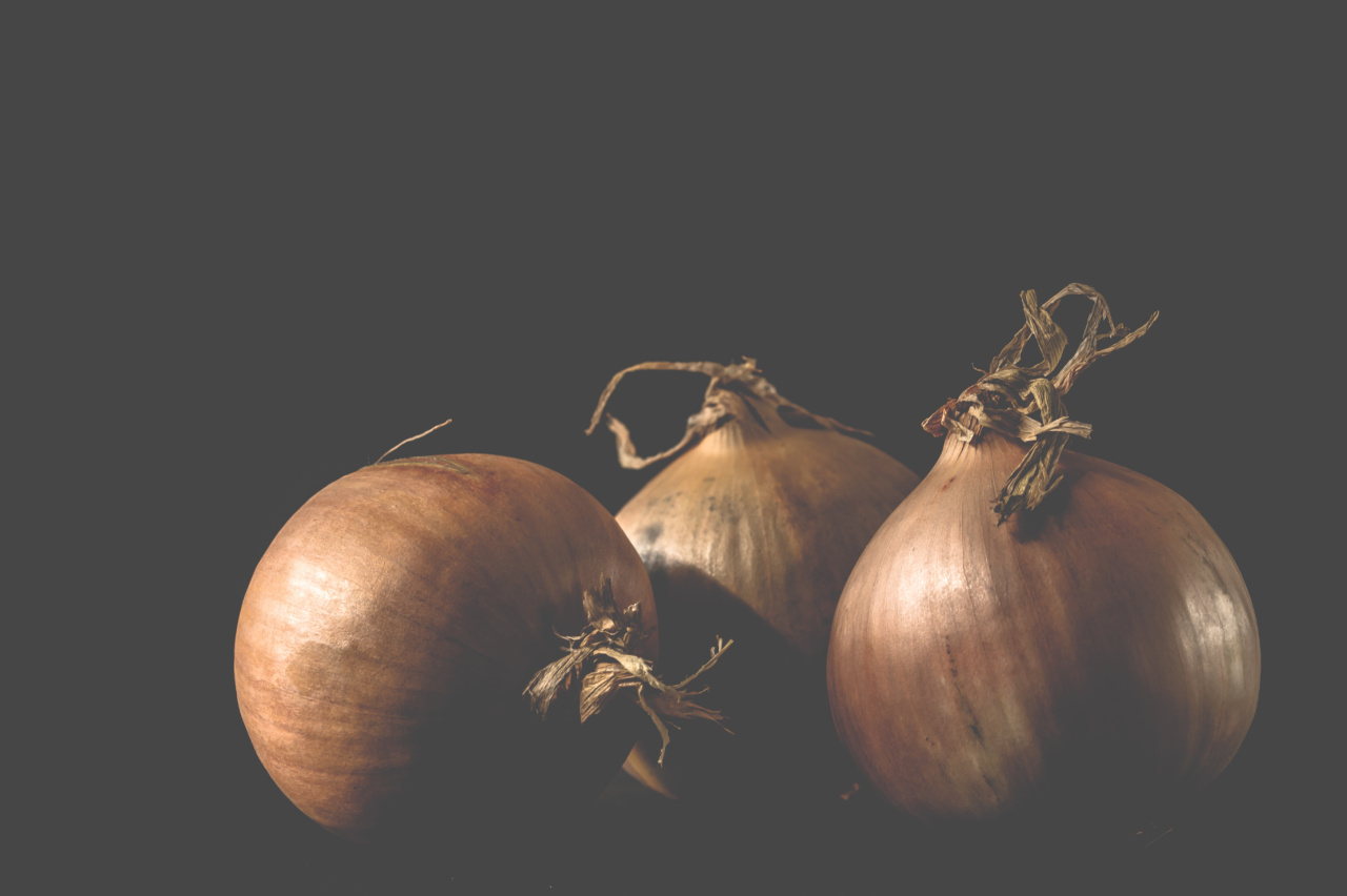 The ruby root vegetable that shields the eyes and alleviates pressure