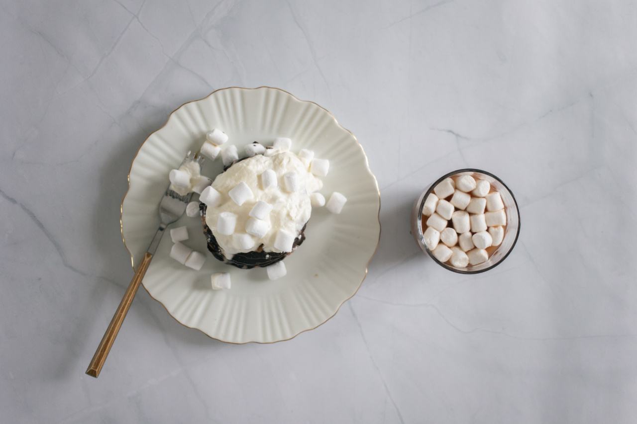 Walking off the calories of a chocolate or soft drink: how long?
