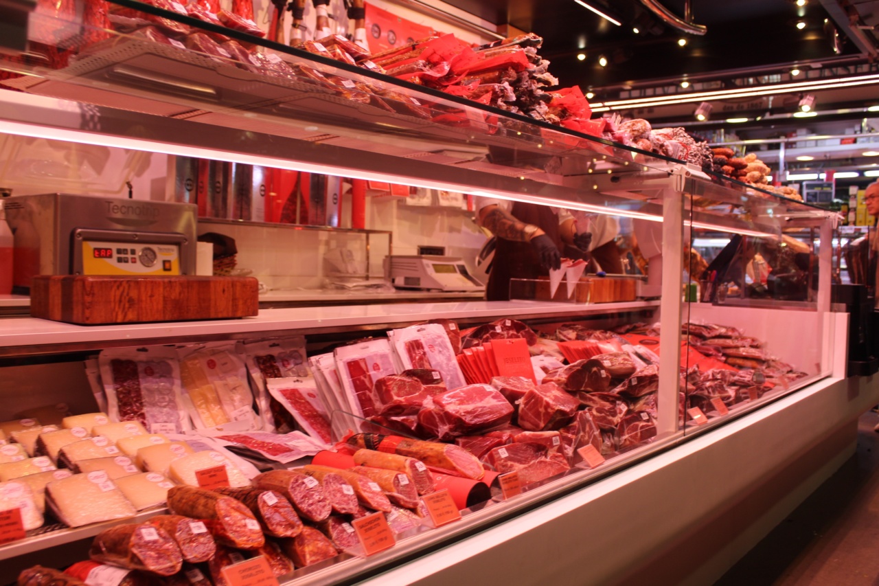 A Visual Guide to 32 Foods in Your Fridge and Freezer