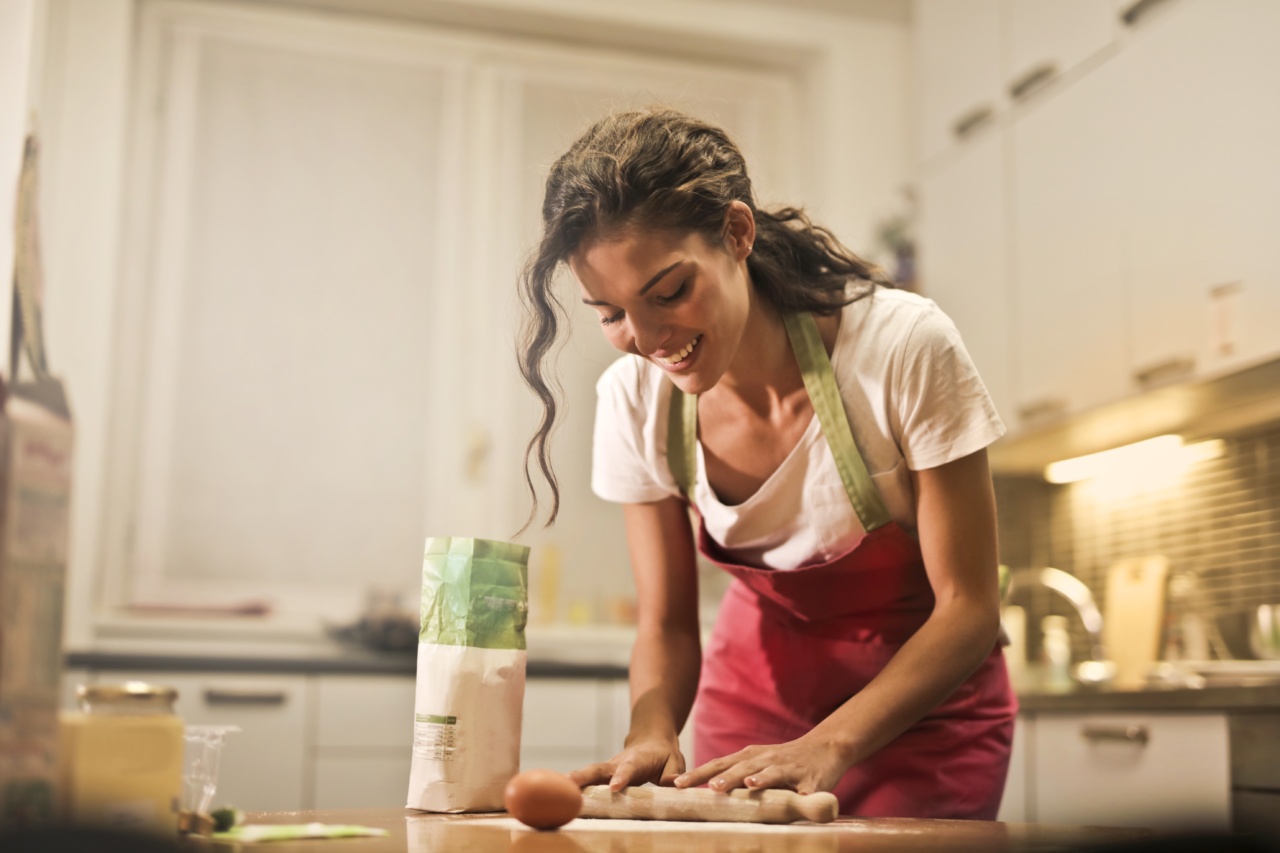 The Ultimate Household Whitening Trick – It’s in Your Kitchen!