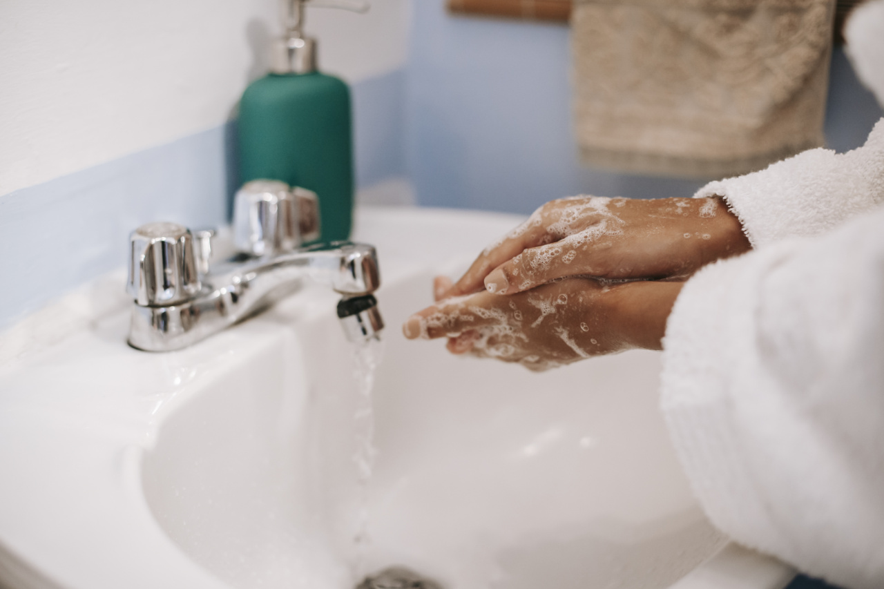 ARKADI: Refreshing Green Hand soap with Antibacterial Properties