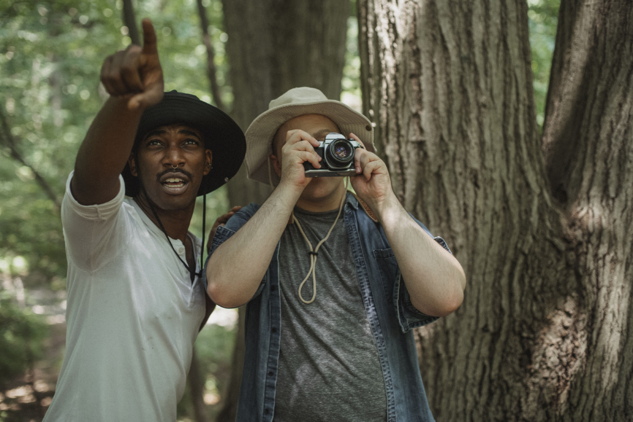 Excessive selfie-taking in men may indicate a need for validation from others.