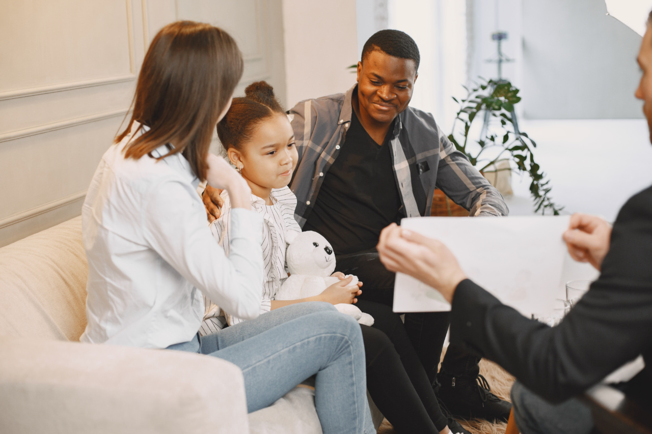When should parents consider speech therapy for their kidnapped child?