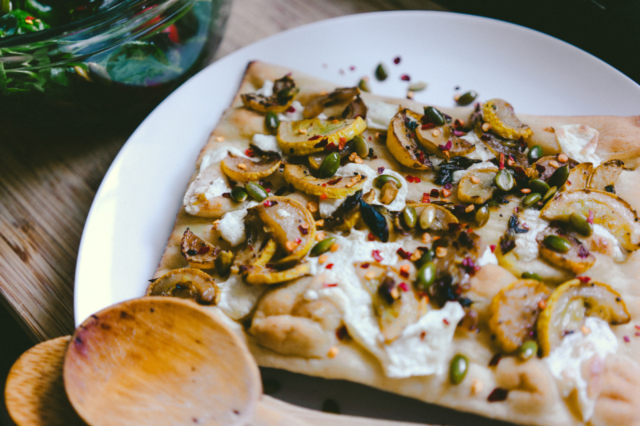 The Health Benefits of Raw vs Cooked Garlic