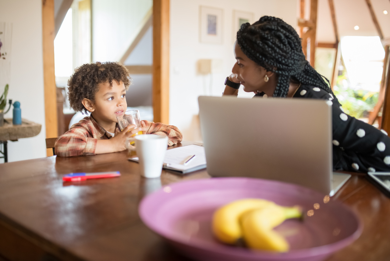 At what age does a mother spend the most time talking to her son?