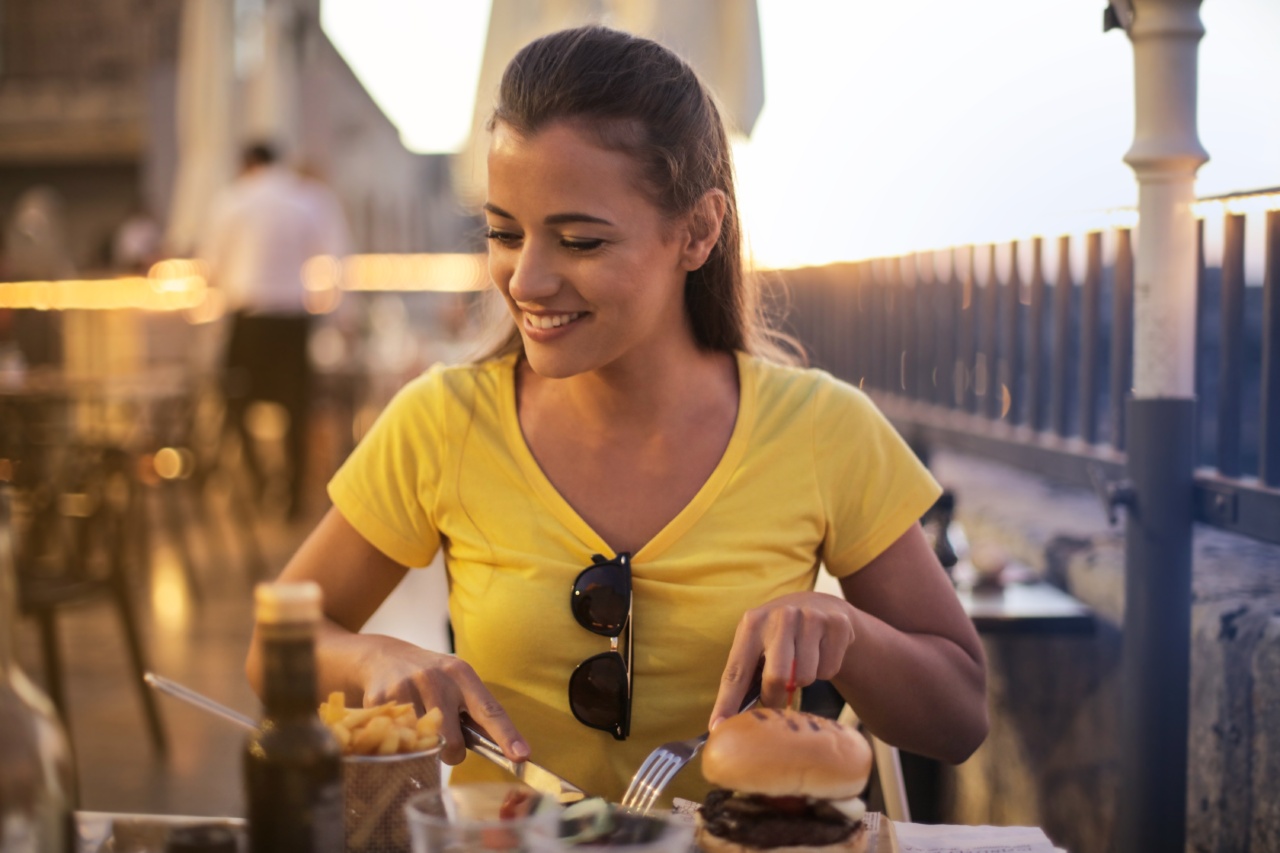 30 Snacks You Should Avoid Eating in the Evening