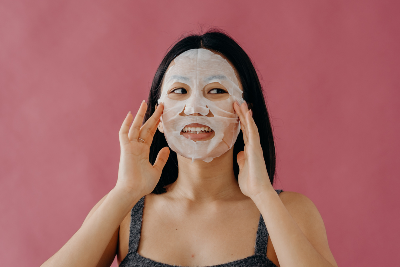 Moisturizing Myths: Debunking the Top 4 Mistakes