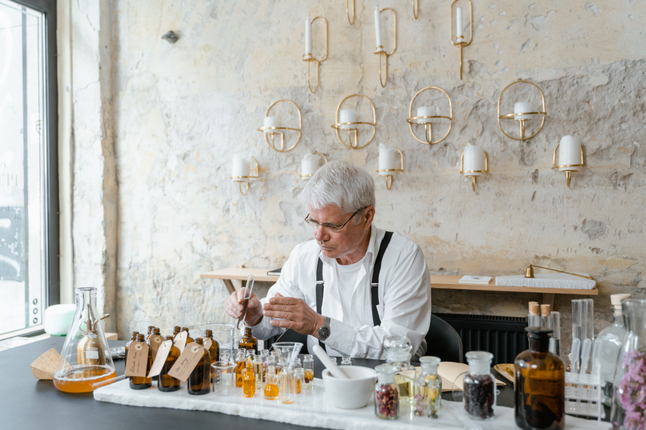 The risks of using anti-aging hair products with these three ingredients