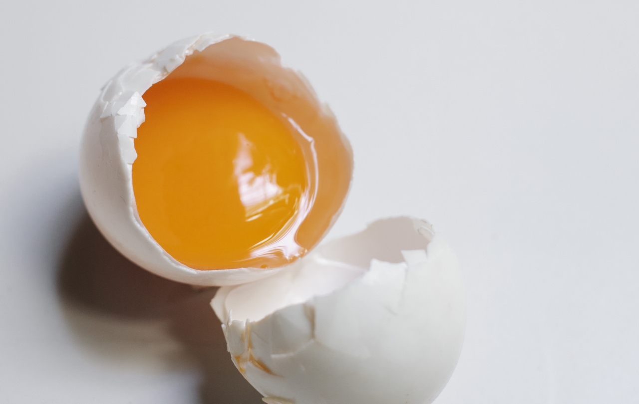 Egg yolk vs. egg white: Which has more calories?