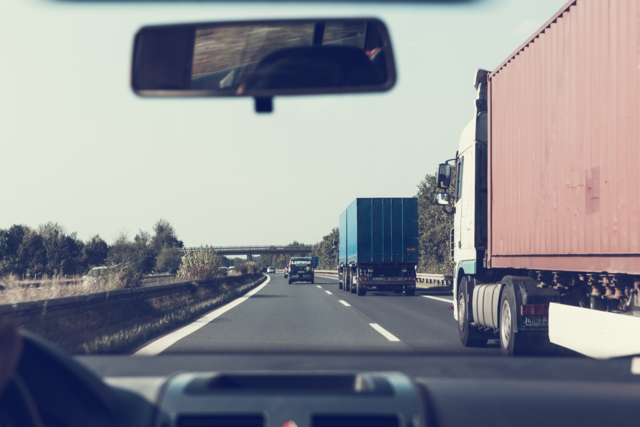 Ways to prevent car sickness while traveling