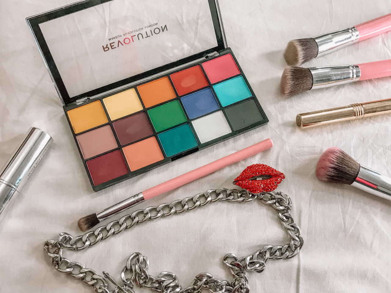High-Tech Tools for Beauty Perfection
