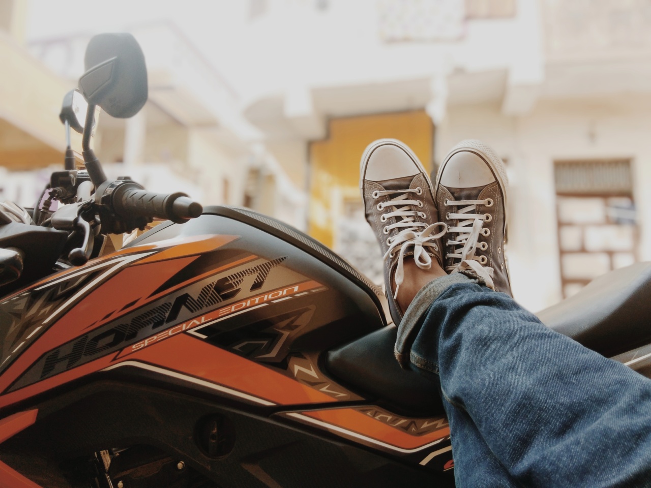 Should Blisters on the Legs be Popped?