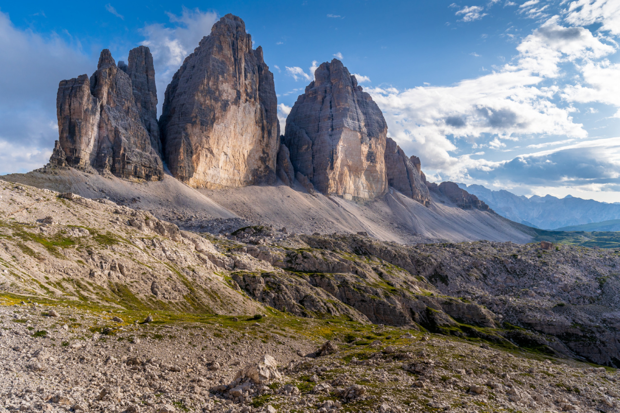 Italy: Incredible Photos of Bloodless Removal of Heart-Sized Volume